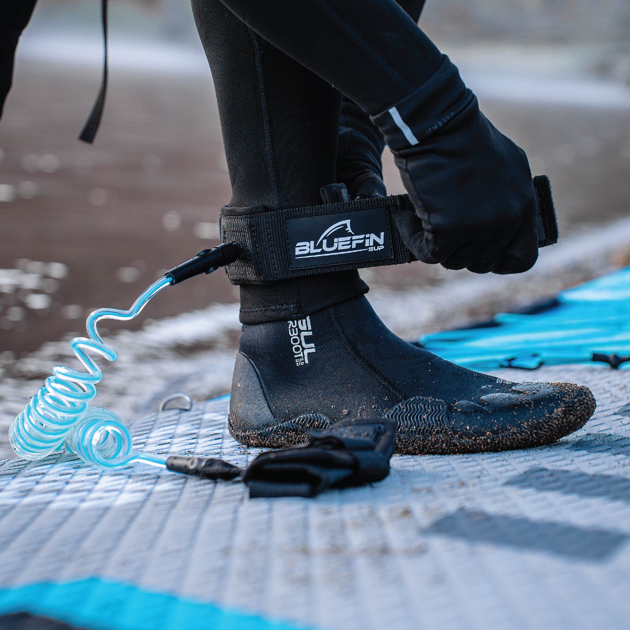 Bluefin Ankle Leash - Crafted from a coiled TPR cord to reduce drag