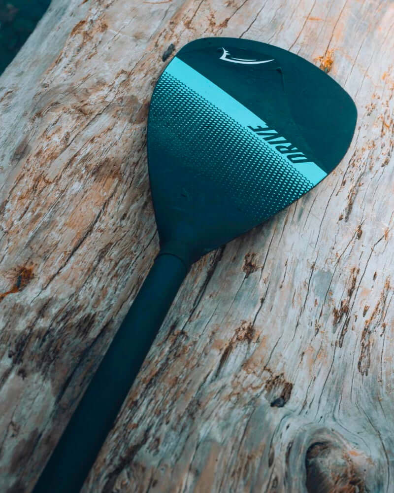 Bluefin Cruise Drive paddle - light materials and teardrop shape