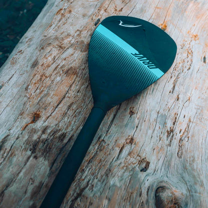 Bluefin Cruise Drive paddle - light materials and teardrop shape