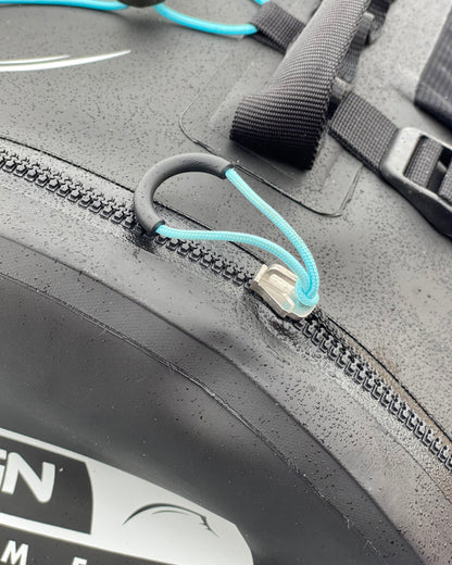 Close-up of a zipper on a black dri-tide bag 